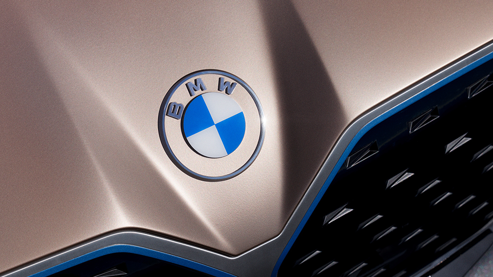 Thương hiệu BMW được đọc như thế nào mới đúng?