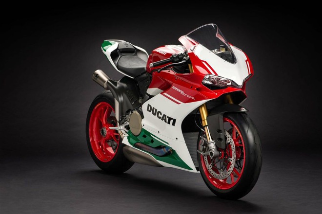 Ducati 1299 Panigale, cực phẩm xe Ý giá hơn 900 triệu đồng