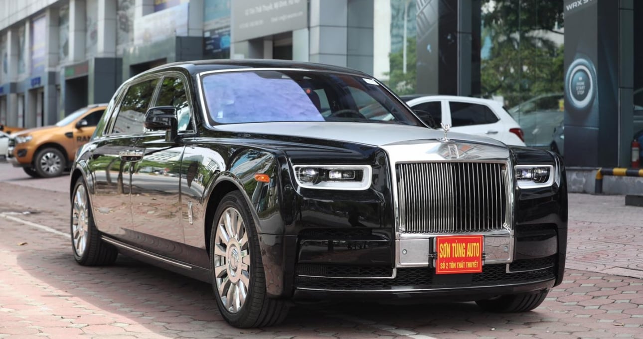 'Cận cảnh' Rolls-Royce Phantom VIII giá hơn 70 tỷ vừa về Việt Nam