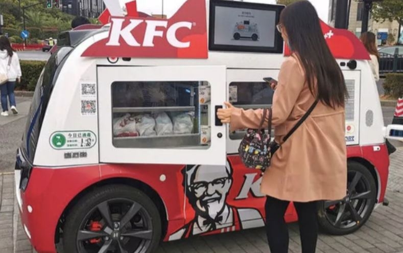 'Ô tô tự lái' bán gà rán KFC tại Trung Quốc