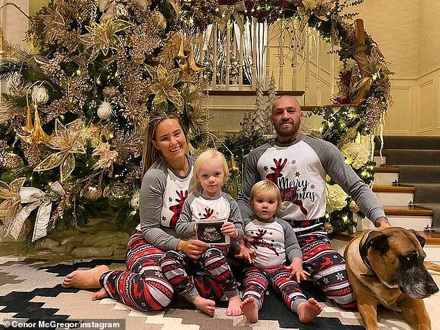 Gia đình Conor McGregor chuẩn bị chào đón đứa con thứ 3 