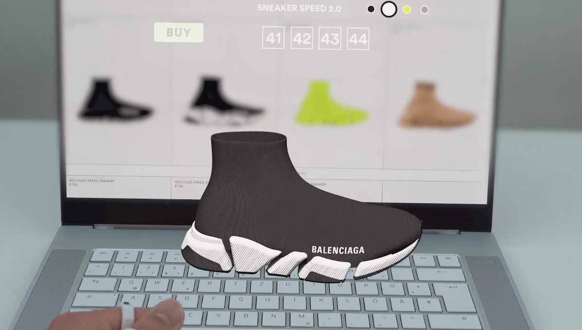 Balenciaga ra mắt giày Speed 2.0 với thiết kế hấp dẫn
