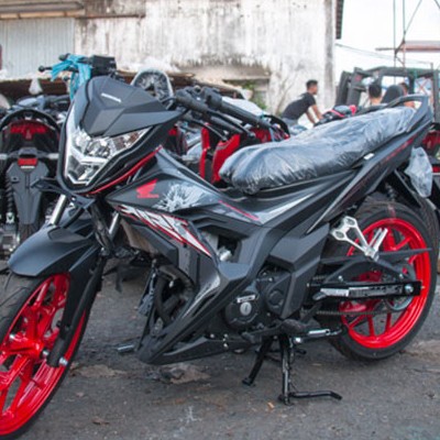 Xe Honda Sonic 2018 giá 70 triệu vừa nhập gây sốt ở Sài Gòn