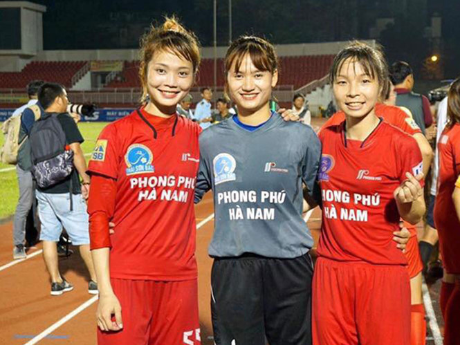 Tuyển thủ nữ đầu tiên của Việt Nam ra nước ngoài thi đấu