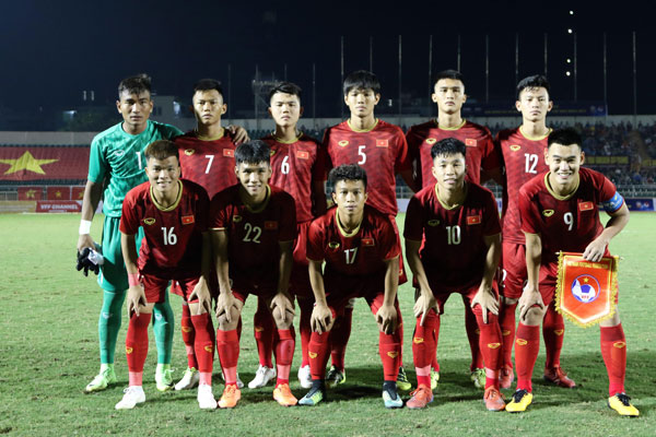 Ghi bàn phút cuối, U18 Việt Nam khởi đầu thuận lợi ở giải ĐNÁ