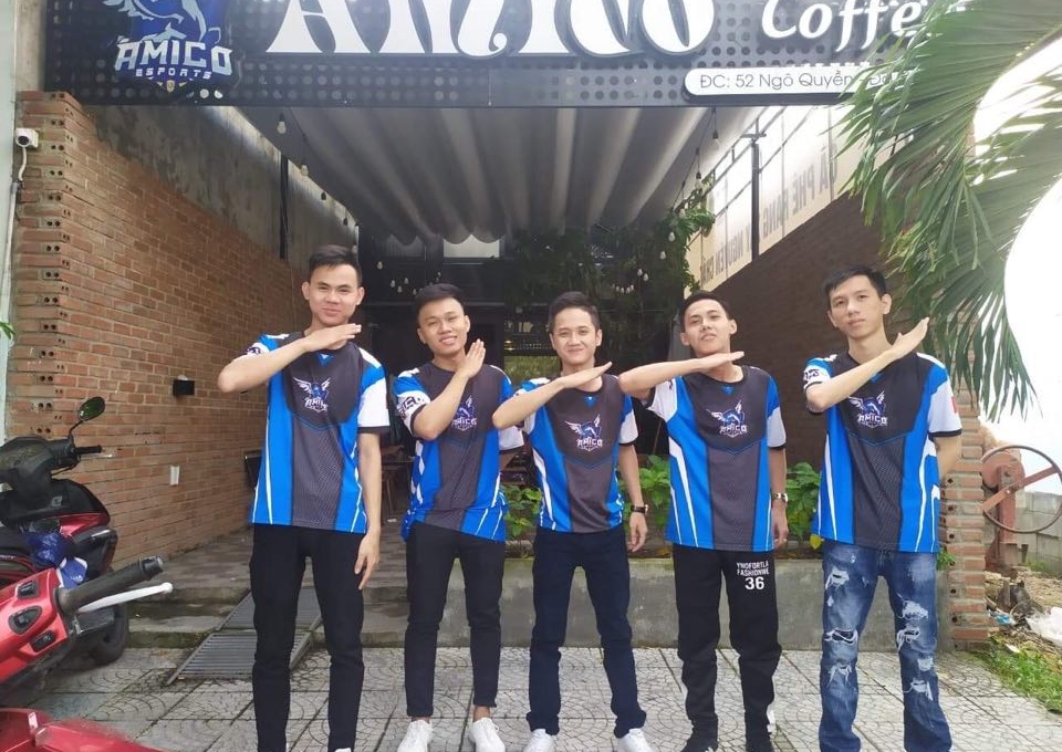 Amico Esports: “Pro Eternal đừng để thua nhanh quá nhé”