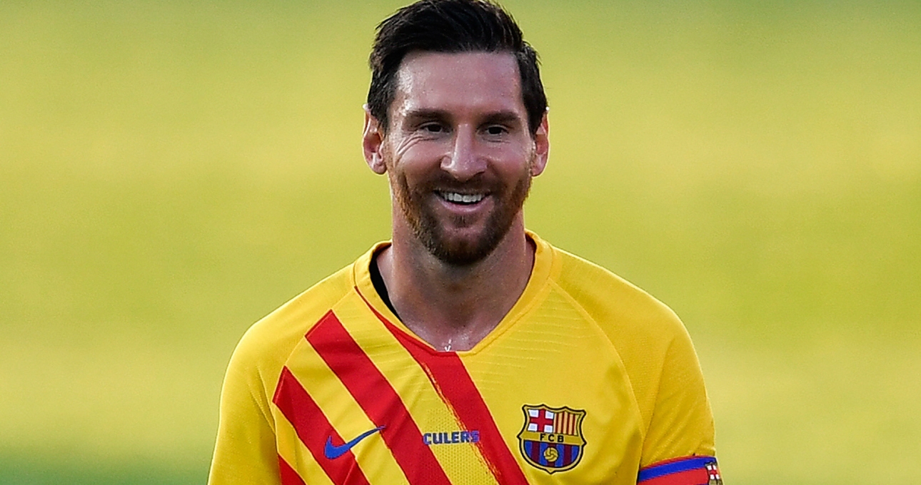 Tin HOT bóng đá 17/12: Messi đánh dấu cột mốc mới