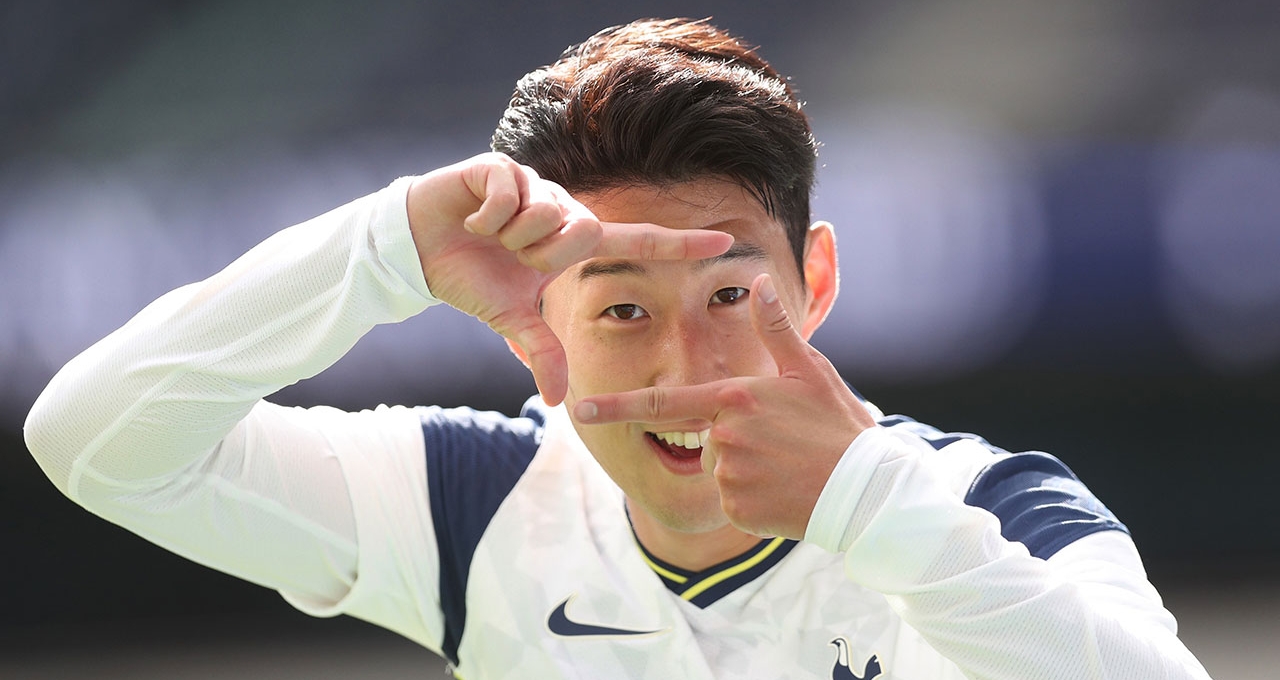 Son Heung-min được vinh danh, sánh ngang Messi và Ronaldo
