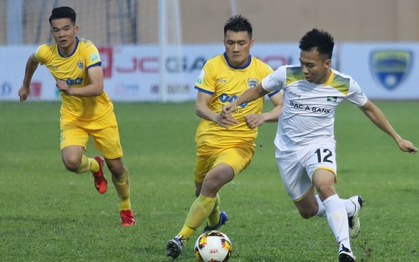 Thắng nhọc SLNA, Thanh Hóa củng cố vị trí trong top 3 V.League