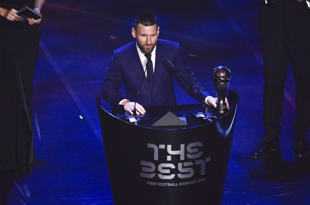FIFA CHÍNH THỨC lên tiếng vụ phiếu bầu Messi