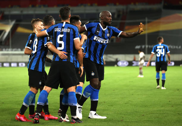 Inter ghi 5 bàn để vào chung kết Europa League gặp Sevilla