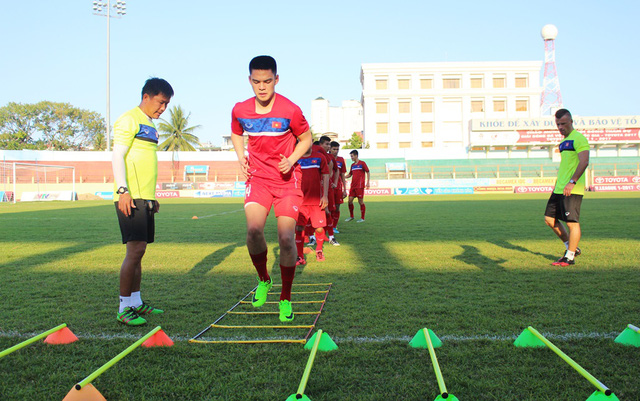 Tony Tuấn Anh, Thanh Hậu gây ấn tượng mạnh tại U20 Việt Nam