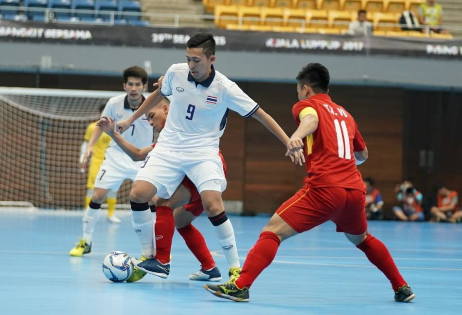 Futsal Việt Nam để thua trận 'chung kết sớm' trước Thái Lan