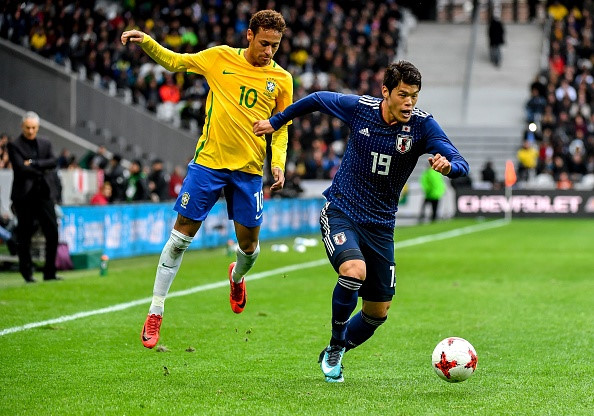 Nhật Bản thua chóng vánh trước Brazil, Hàn Quốc gây sốc