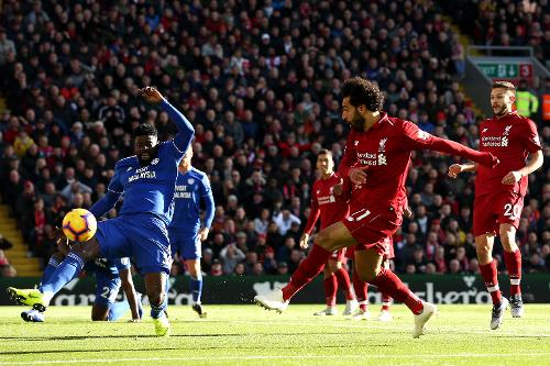 Salah và Mane tỏa sáng, Liverpool hủy diệt Cadiff