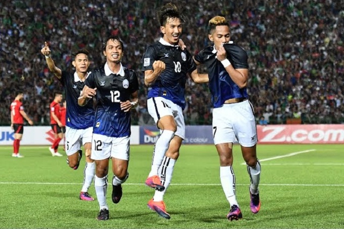 Thắng ĐT Lào, Campuchia vẫn bị loại khỏi AFF Cup 2018