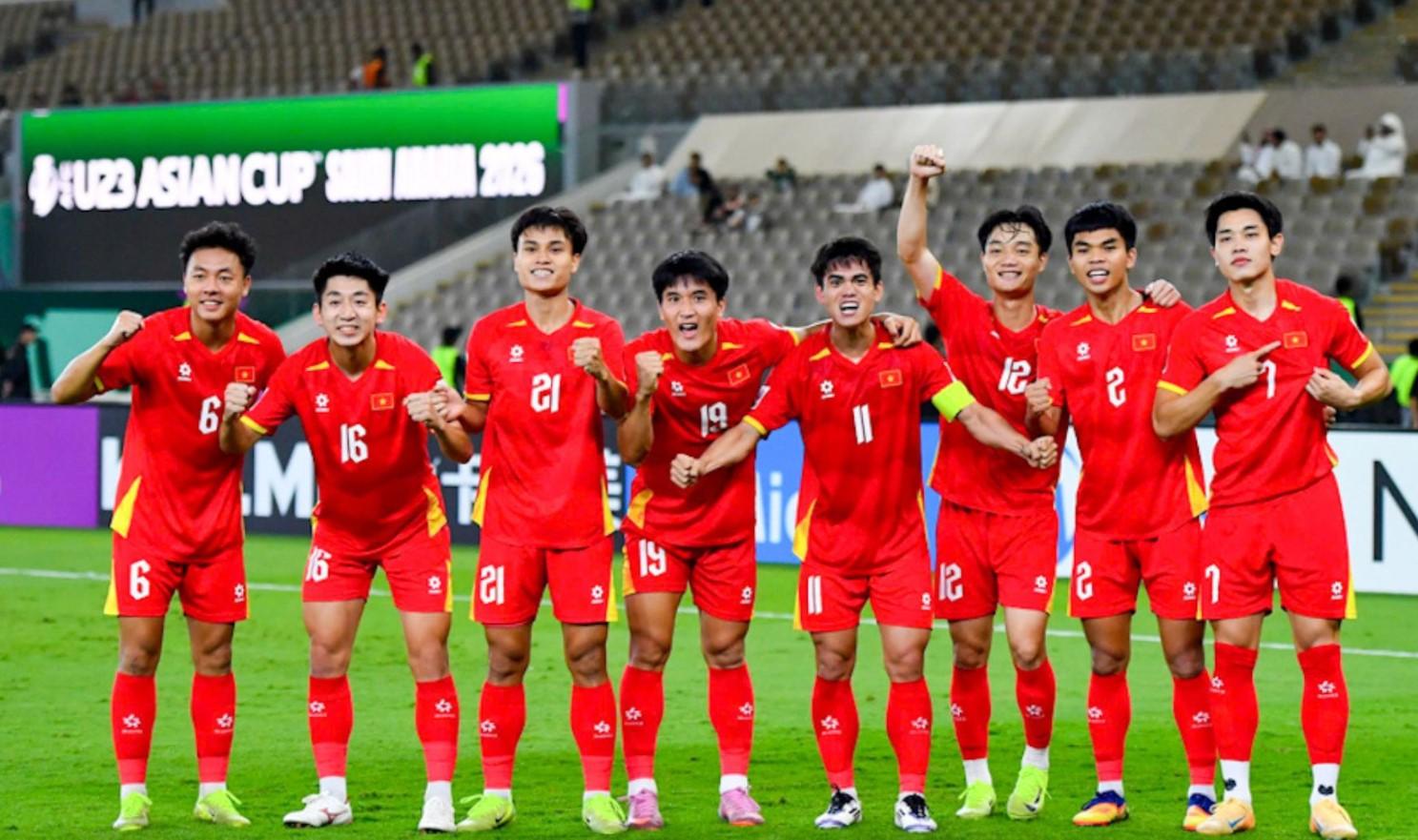 'Trung Quốc đổ bê tông, U23 Việt Nam vẫn có cách thắng để vào chung kết'