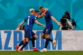 Lewandowski bất lực, Ba Lan trắng tay trước Slovakia