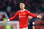 Ronaldo bất ngờ nhận 'hung tin' tại Ngoại hạng Anh: 'Dấu chấm hết' cho 1 huyền thoại?