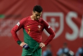 Chơi tệ làm Bồ Đào Nha thua, Ronaldo còn có hành vi 'xấu xí' khó chấp nhận