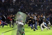 FIFA chính thức vào cuộc vụ bạo loạn đầy tang thương tại Indonesia