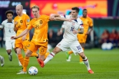 Trực tiếp Hà Lan 2-0 Mỹ: Vùng lên mạnh mẽ