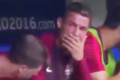 Hình ảnh Ronaldo khóc nức nở khi Bồ Đào Nha ghi bàn ở chung kết Euro