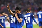 Siêu cò quốc tế: '3 tuyển thủ Thái Lan muốn sang Việt Nam thi đấu'