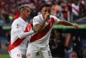Hạ gục Chile, Peru gặp Brazil ở chung kết Copa America
