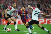 Huyền thoại MU: 'Barca dạy chúng tôi một bài học, Messi trên Ronaldinho 1 bậc'
