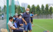HLV Park đến xem giò lứa trẻ của bóng đá Việt Nam