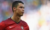 Ronaldo chịu thiệt thòi lớn từ MU, không phản kháng vì World Cup 2022