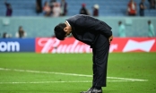 Cầu thủ Nhật Bản ngẩng cao đầu rời World Cup, riêng HLV cúi mình