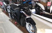 Giá Honda SH 125i/150i 2022 vẫn tiếp tục tăng mạnh, chênh tới gần 26 triệu đồng