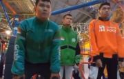 
                VIDEO: Các anh shipper chơi gì trong giờ nghỉ?
            