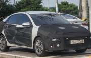 Hyundai Accent 2023 lộ diện trên đường thử, nhiều nâng cấp đấu Toyota Vios