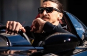 
                Ibrahimovic tậu một cặp siêu xe Ferrari mừng sinh nhật tuổi 41
            