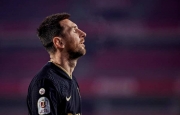Barcelona bạc đãi công thần, Messi ‘ngán đến tận cổ’