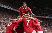 Xác định xong những cầu thủ được Man Utd gia hạn hợp đồng, bất ngờ với Ronaldo