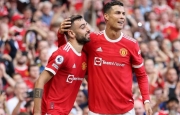 Bruno Fernandes chia sẻ nhắm tới Ronaldo về phong độ yếu kém