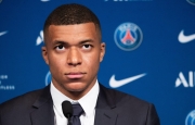 Làm ông hoàng ở PSG chưa đủ, Mbappe muốn mở rộng quyền lực sang cả ĐTQG?