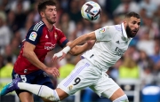 Real Madrid mất ngôi đầu vào tay Barca trong ngày Benzema quá đen đủi
