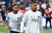 Sếp lớn PSG lên tiếng về tin đồn Mbappe đòi bán Neymar