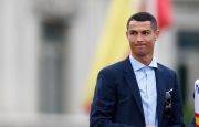 
                Chuyển nhượng MU 20/9: Tương lai Ronaldo có chuyển biến bất ngờ
            