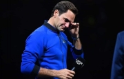 
                Federer rơi nước mắt tại trạm dừng chân cuối ở Laver Cup 2022
            