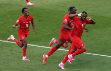 Hòa hú vía trận ra quân World Cup, CĐV Canada phản ứng mạnh mẽ