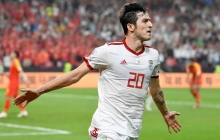 Chụp ảnh với lãnh đạo UAE, tiền đạo Iran bị gạch tên khỏi ĐTQG