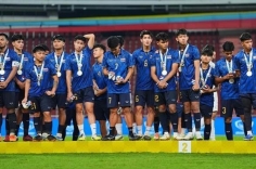 Thua toàn tập ở SEA Games, bóng đá Thái Lan vẫn được thưởng khủng