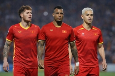 Báo Indonesia bất ngờ khi ĐT Việt Nam chưa thể gọi ba sao gốc Brazil