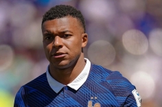 Mbappe đặt mục tiêu kép trong trận đấu với tuyển Anh
